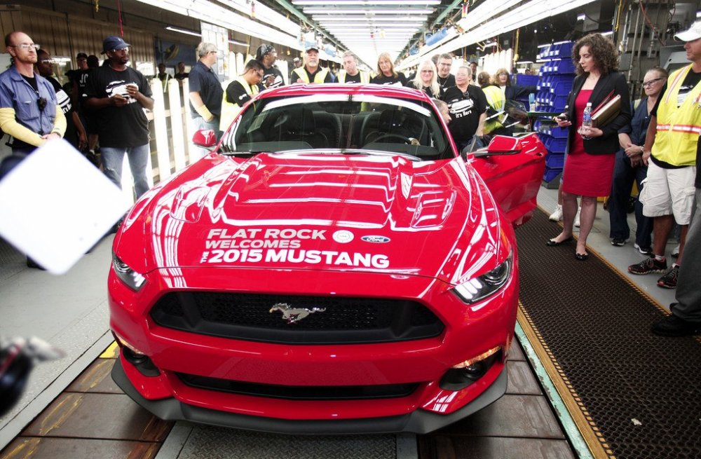 Announced serial production of the Ford Mustang 2015