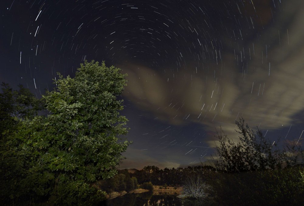 Perseids: star rain from Perseus