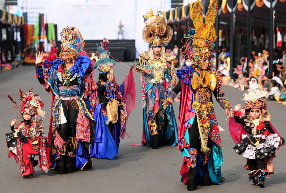 Carnival of Fashion Jember Fashion Carnaval in Indonesia