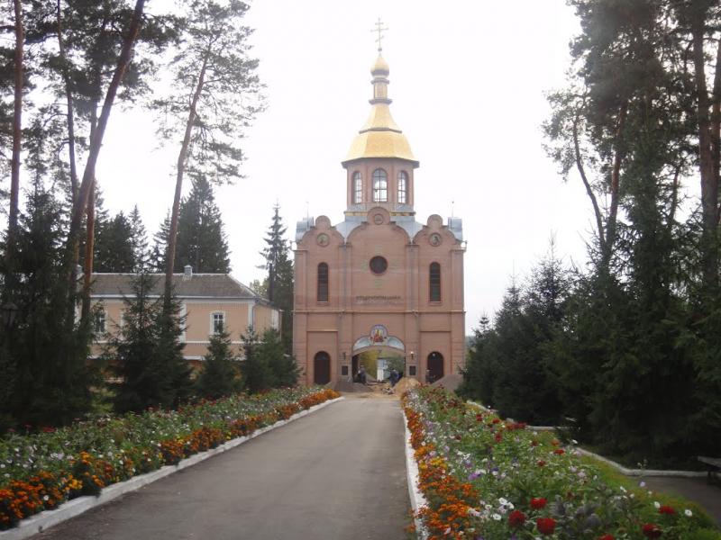 Glinskaya Pustyn (cult building, 1557)