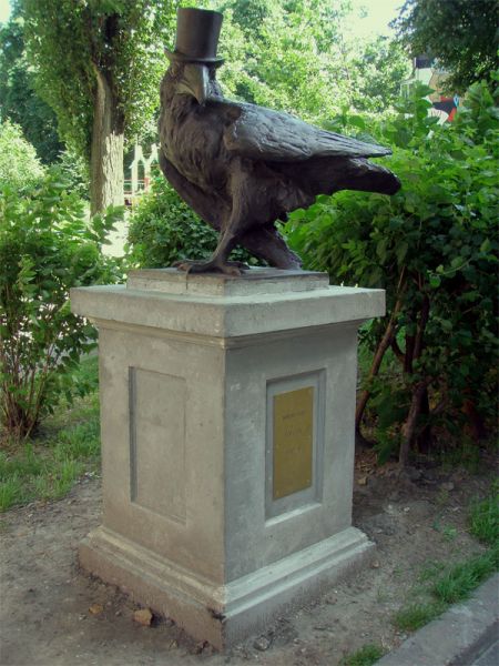 Скульптура Ворон