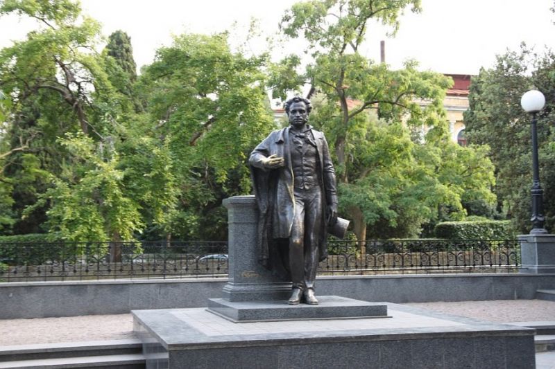 Monument to Pushkin