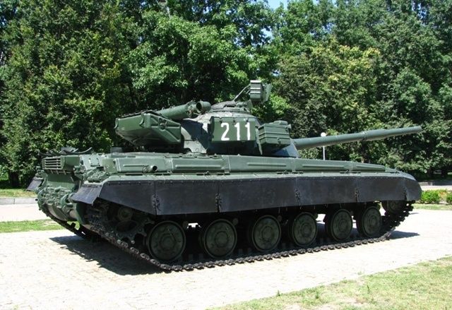  The T-64 tank, Che cash 