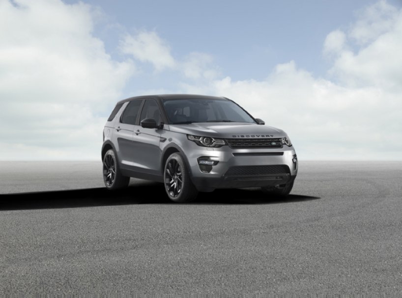 The new SUV Land Rover Discovery Sport