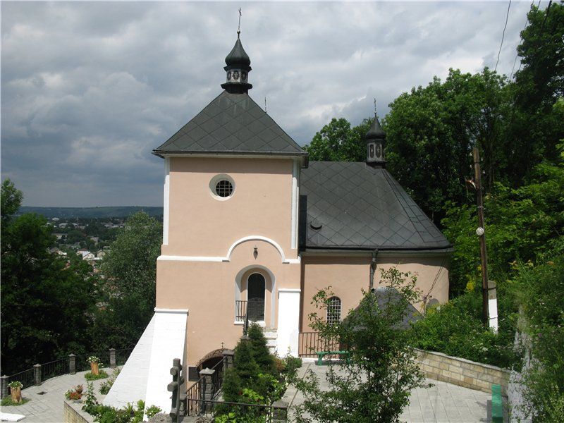 Иоанно-Богословская церковь, Крещатик