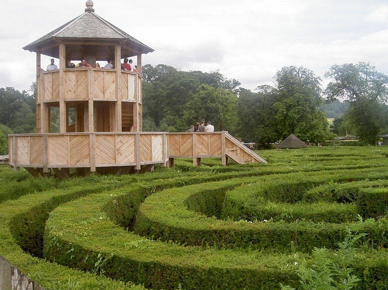 Longleat Hedge Maze - самый длинный в мире лабиринт