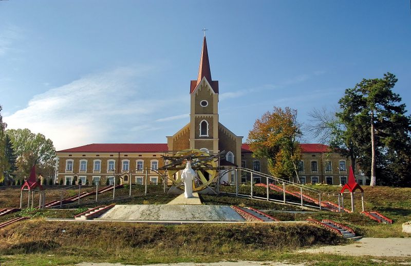  Monastery of the Order of the Carmelites, Chortkov 