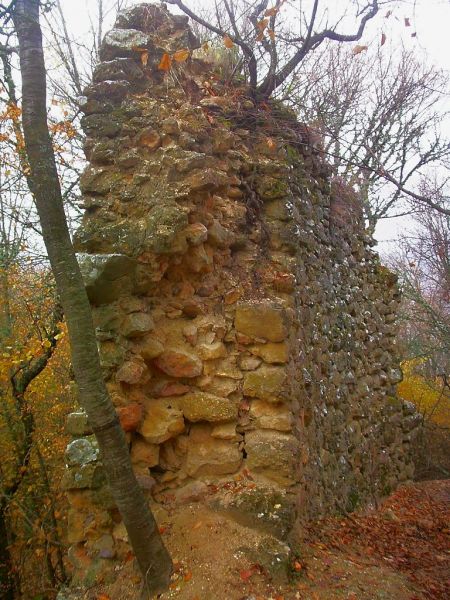 The ruins of the Kermencik Fortress