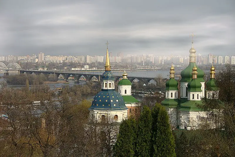 Выдубицкий (Михайловский) монастырь