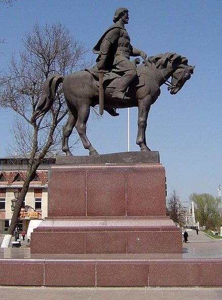 Памятник Даниилу Галицкому
