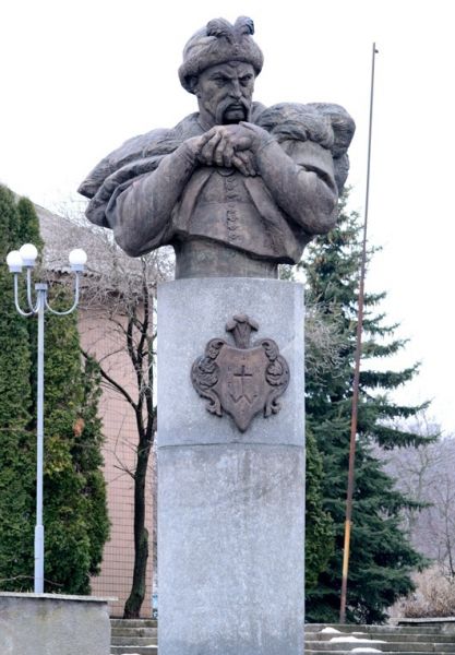  Monument to Bogdan Khmelnitsky, Subbotov 