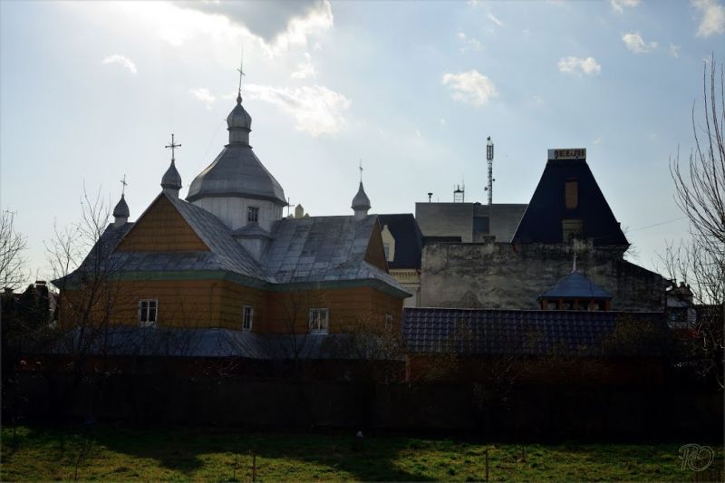  The Church of the Exaltation of the Right Cross, Nadvornaya 