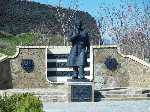 Monument to Nikitin
