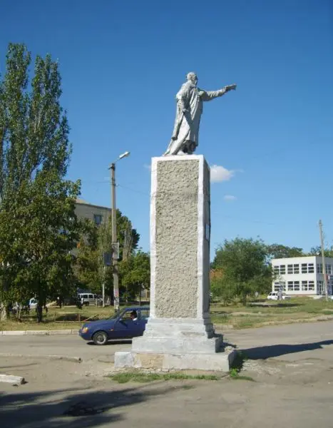 Памятник Богдану Хмельницкому, Токмак