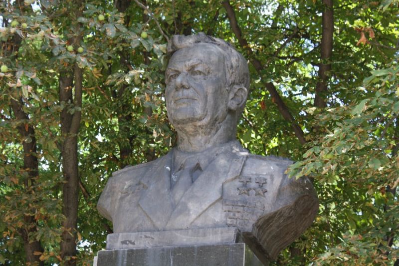 Памятник Сенько Василию Васильевичу