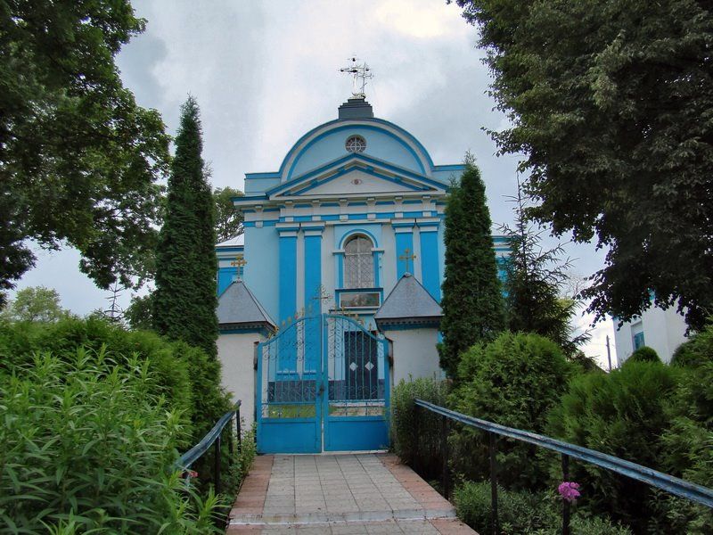 Church of the Nativity of Christ, Cleavage