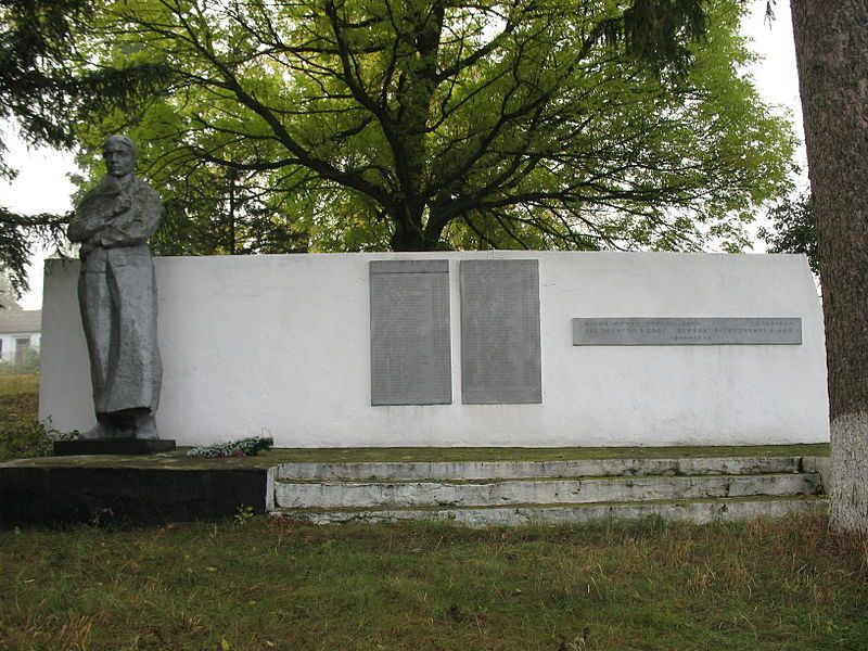 Братська могила радянських воїнів, Антонівка