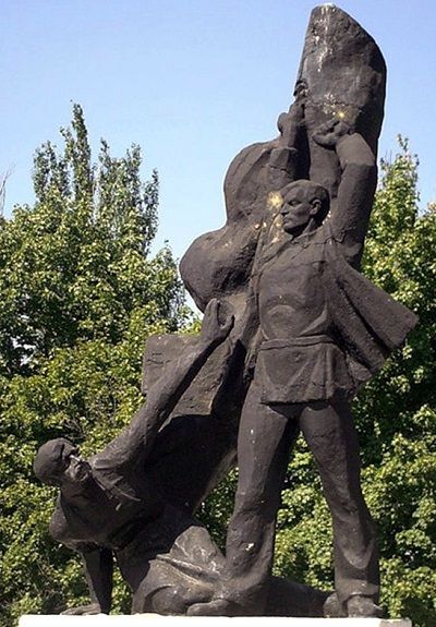Monument to the Fighters for Soviet Power, Druzhkovka