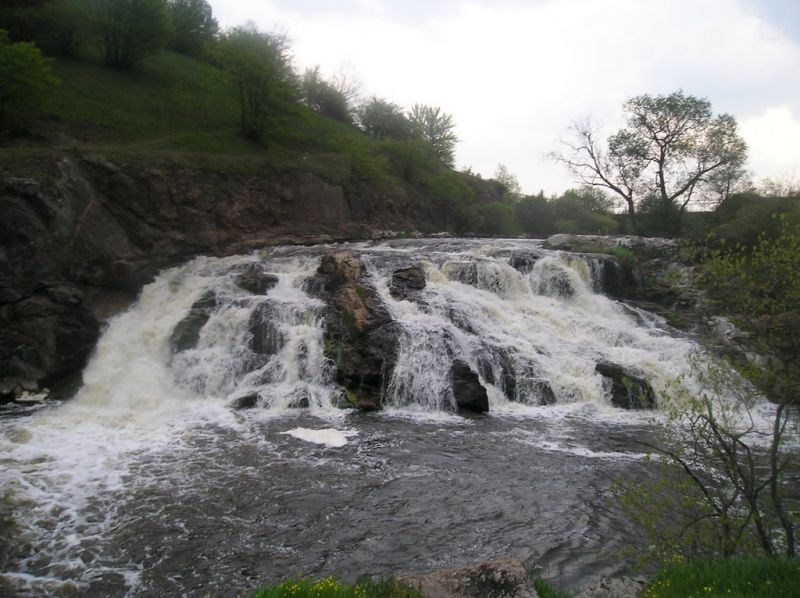 Waterfall Vchelka