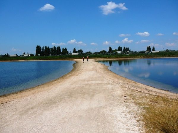  Арабатська стрілка, Генічеськ 