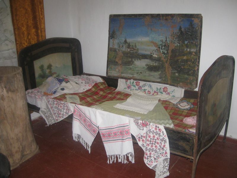  Local History Museum, Myropil 