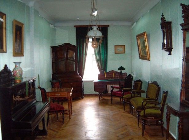 Мемориальный дом-музей П. Шмидта в Бердянске