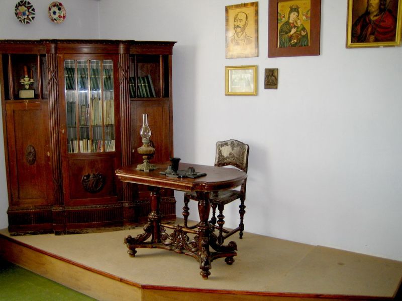 Les Martović Literary and Memorial Museum