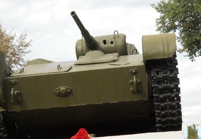 Monument to Tank T-70, Melitopol