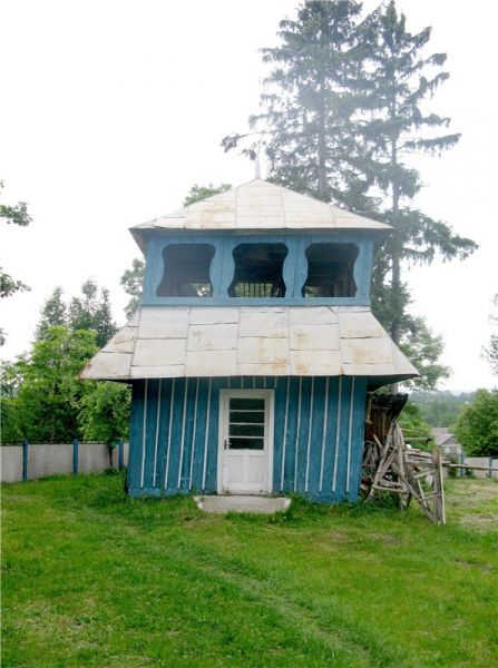 Церковь Успения Пресвятой Богородицы, Брусница