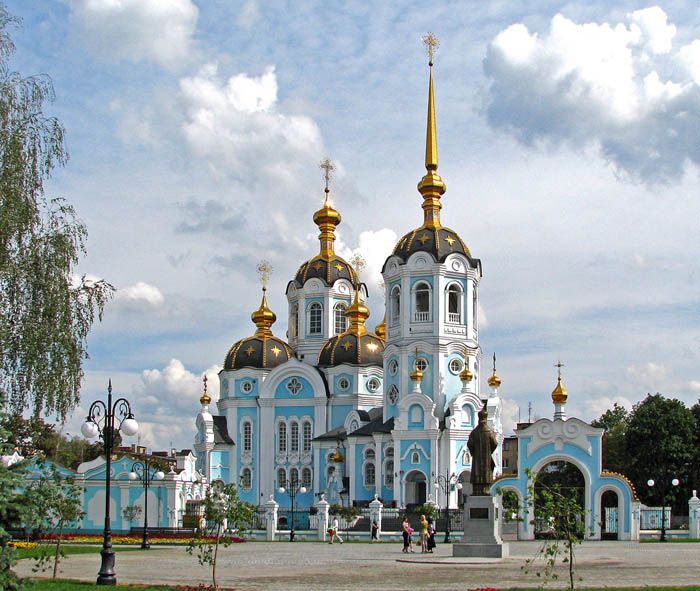  Church of Alexander the Archbishop of Kharkov, Kharkiv 