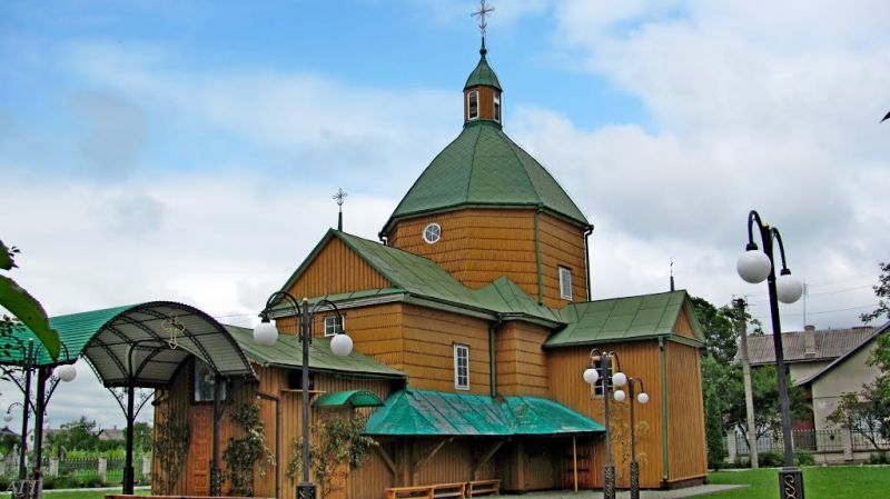 Церковь Святой Троицы, Броды