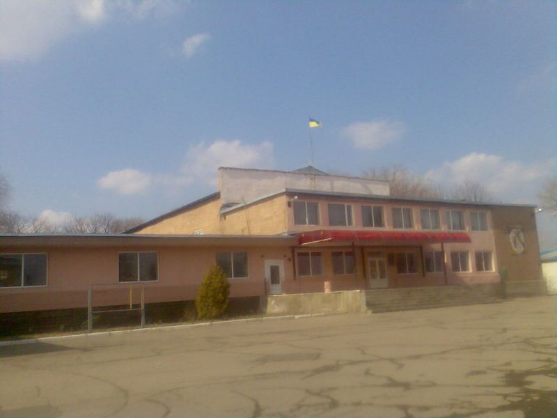  Zolochiv History and Local Lore Museum 