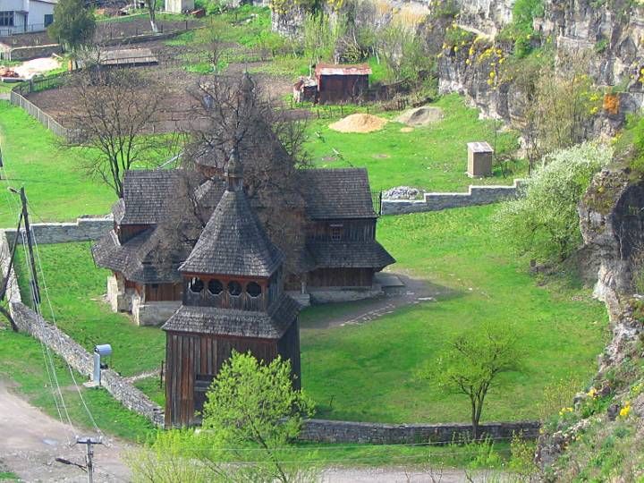 Крестовоздвиженская церковь, Каменец-Подольский