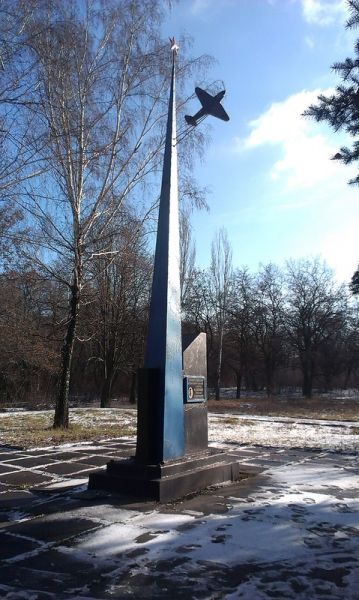  Monument to Nikolai Kutsenko in Donetsk 