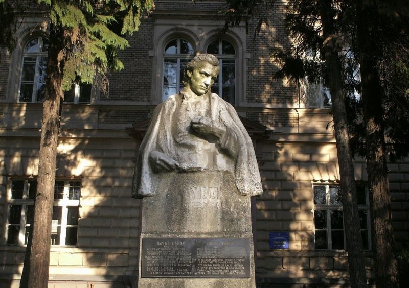 Monument to Gabor Dojko
