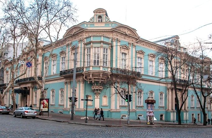 Одесский музей западного и восточного искусства
