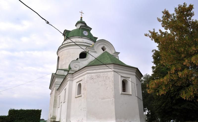 Церковь-колокольня Святого Николая, Прилуки