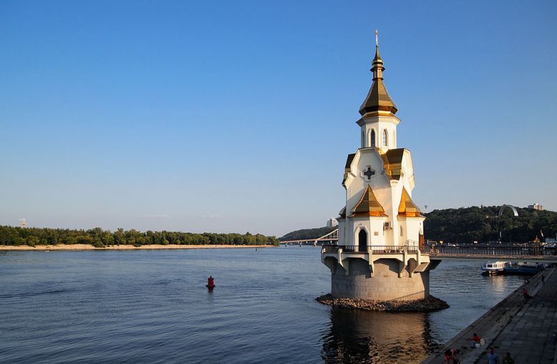 Церковь на воде, Киев