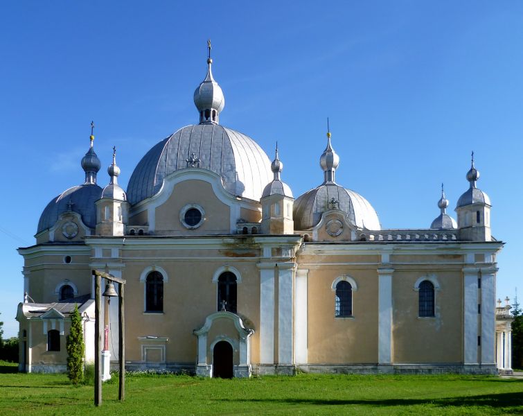 Церковь Рождества Богородицы, Угнев