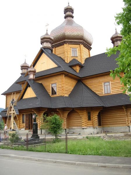 Церква Св. Василія Великого, Косів