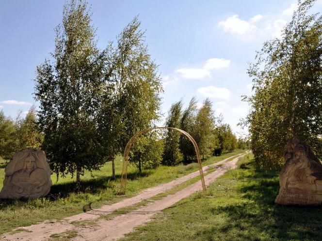 Дружковский парк каменных скульптур «Святогор»