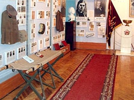  Folk Museum of the History of M. Gorky Donetsk State Medical University 