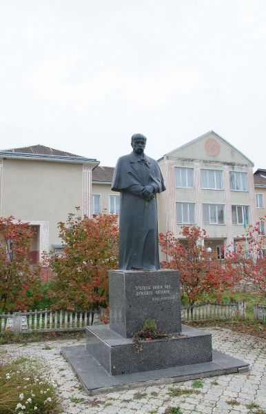 Памятник Шевченко, Кривче