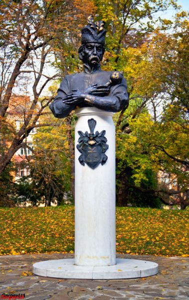 Пам'ятник гетьману І.Мазепі