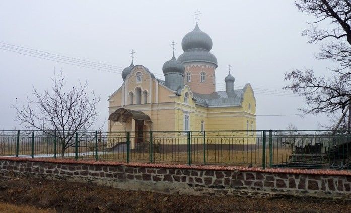 Петропавлівська церква