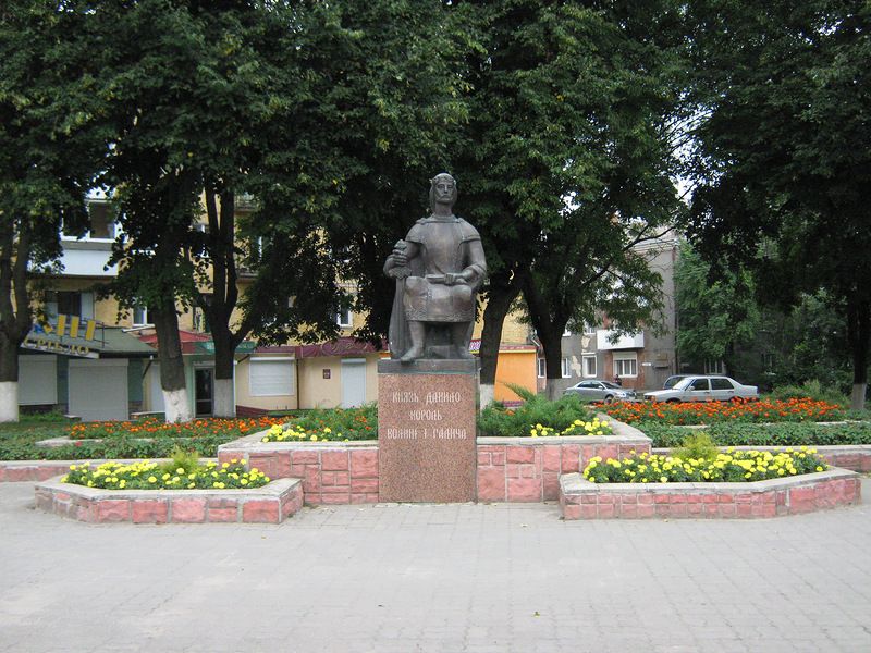 Monument to Daniel Halytsky, Vladimir-Volynsky