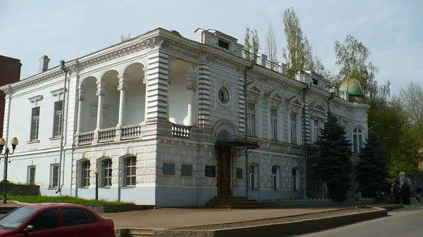 Музей Эльворти, завода Красная Звезда