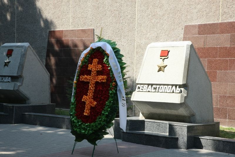 Memorial of the heroic defense of Sevastopol in 1941-1942 . 