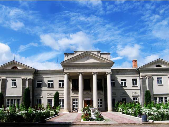 Chetvertinsky Palace