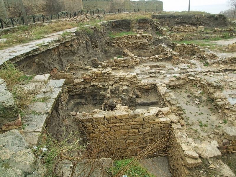 Стародавнє місто Тіра, Біл род-Дністровський 
